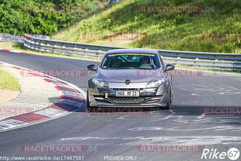 Bild #17467587 - Touristenfahrten Nürburgring Nordschleife (19.06.2022)