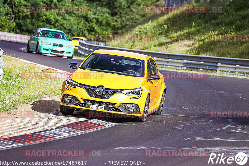 Bild #17467617 - Touristenfahrten Nürburgring Nordschleife (19.06.2022)