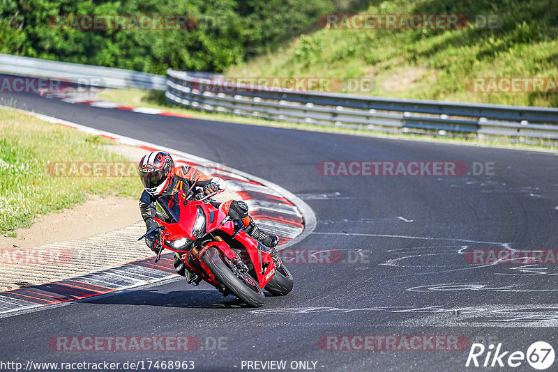 Bild #17468963 - Touristenfahrten Nürburgring Nordschleife (19.06.2022)