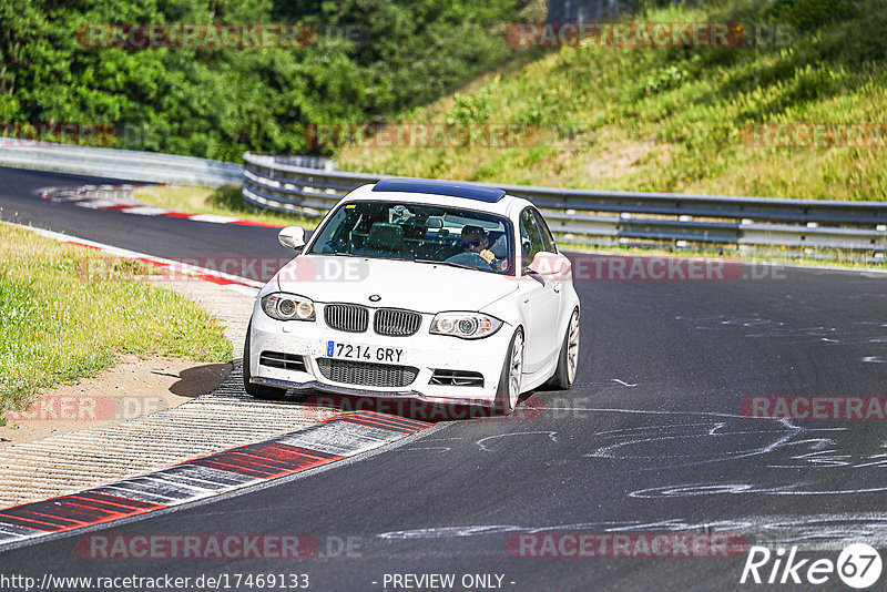 Bild #17469133 - Touristenfahrten Nürburgring Nordschleife (19.06.2022)