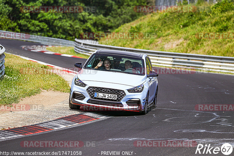 Bild #17471058 - Touristenfahrten Nürburgring Nordschleife (19.06.2022)