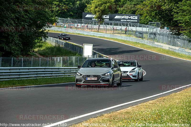 Bild #17471480 - Touristenfahrten Nürburgring Nordschleife (19.06.2022)