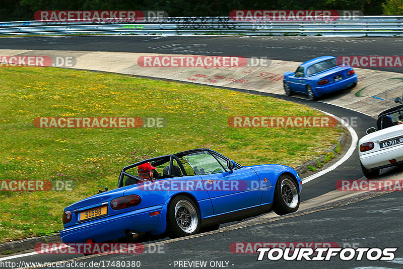 Bild #17480380 - Touristenfahrten Nürburgring Nordschleife (19.06.2022)