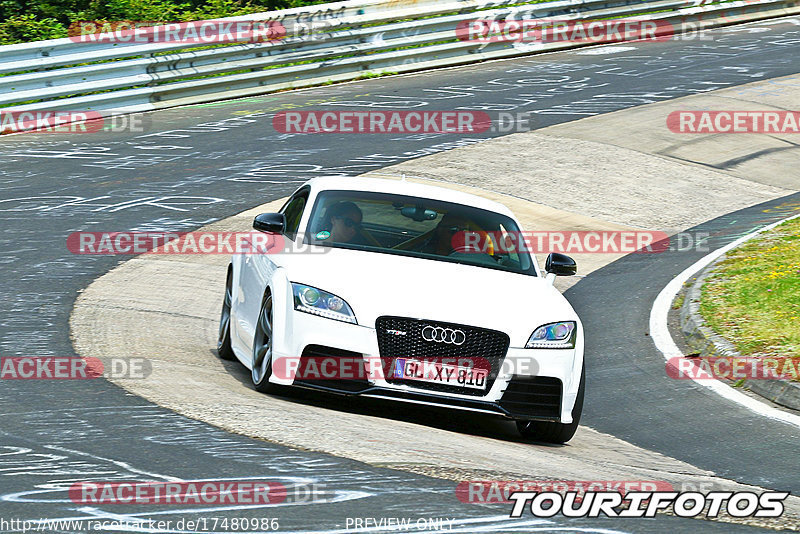 Bild #17480986 - Touristenfahrten Nürburgring Nordschleife (19.06.2022)