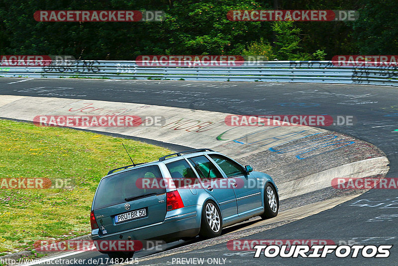 Bild #17482425 - Touristenfahrten Nürburgring Nordschleife (19.06.2022)