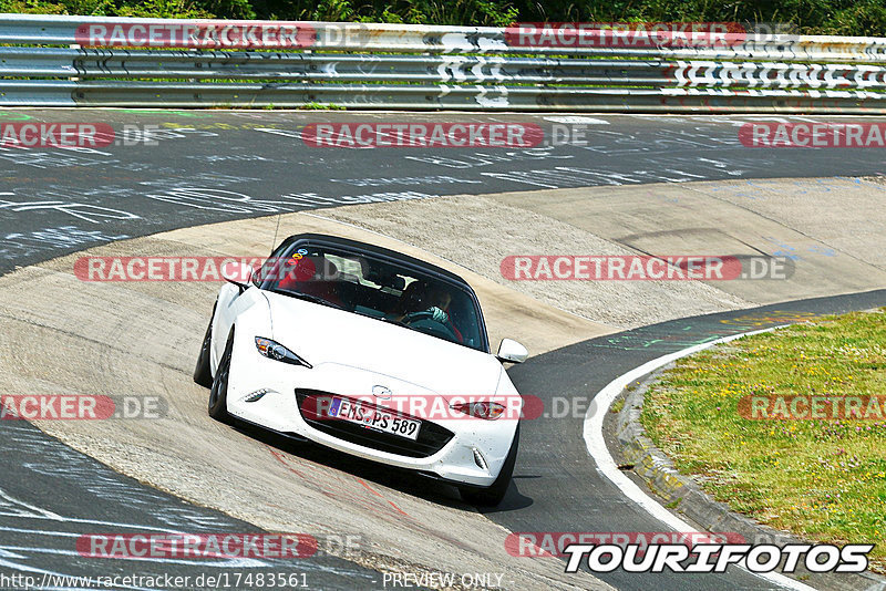 Bild #17483561 - Touristenfahrten Nürburgring Nordschleife (19.06.2022)