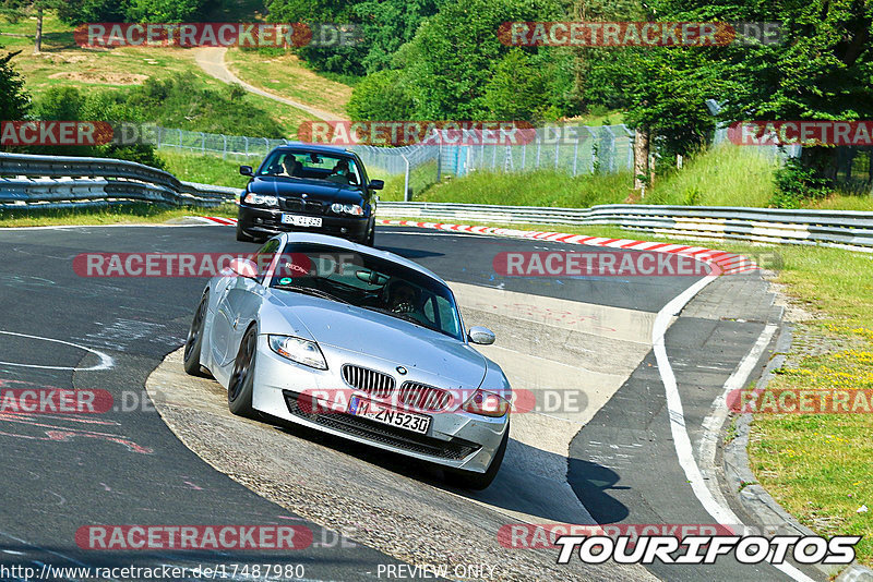 Bild #17487980 - Touristenfahrten Nürburgring Nordschleife (19.06.2022)