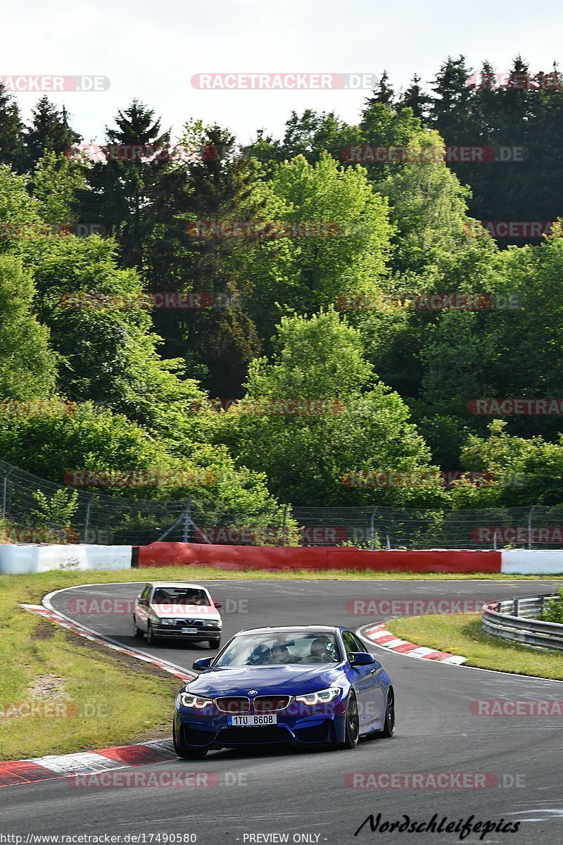 Bild #17490580 - Touristenfahrten Nürburgring Nordschleife (20.06.2022)