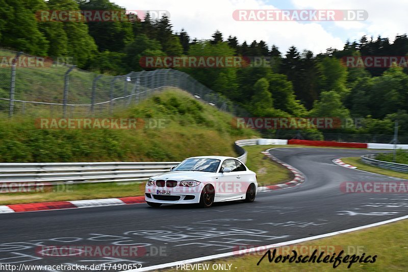 Bild #17490652 - Touristenfahrten Nürburgring Nordschleife (20.06.2022)