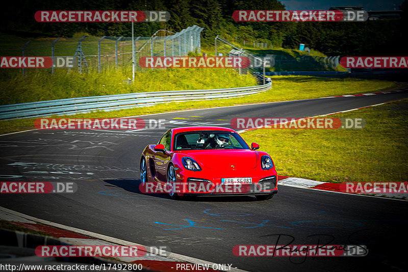 Bild #17492800 - Touristenfahrten Nürburgring Nordschleife (20.06.2022)