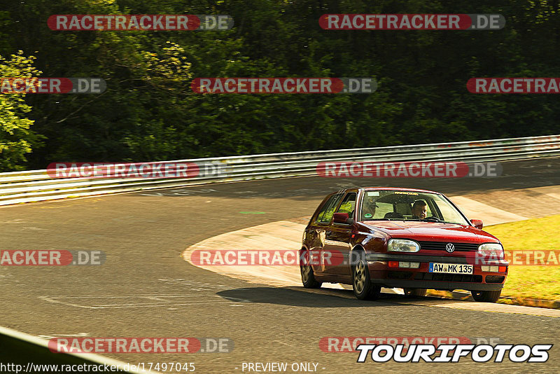 Bild #17497045 - Touristenfahrten Nürburgring Nordschleife (20.06.2022)