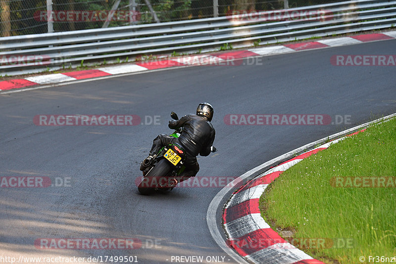 Bild #17499501 - Touristenfahrten Nürburgring Nordschleife (21.06.2022)