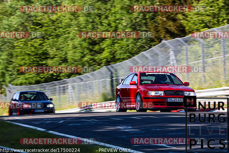 Bild #17500224 - Touristenfahrten Nürburgring Nordschleife (21.06.2022)