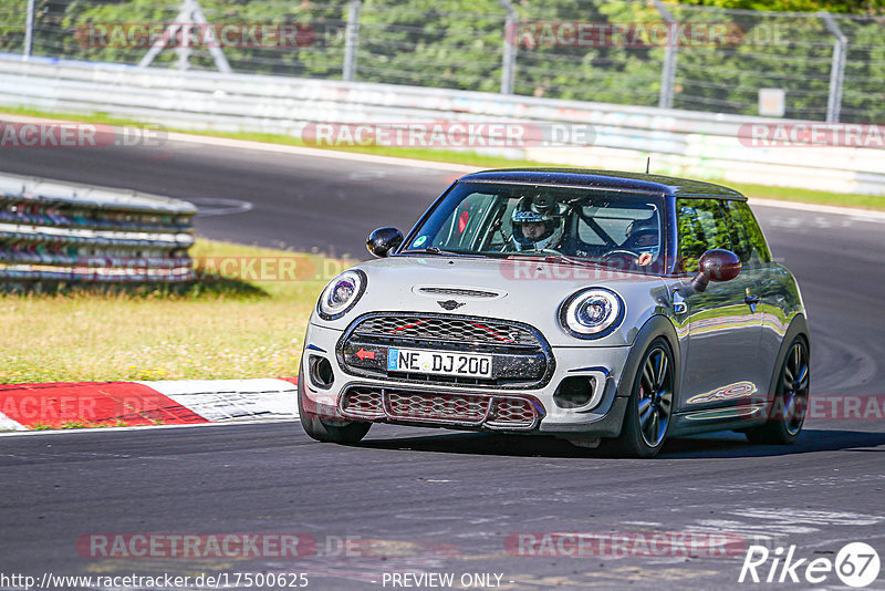 Bild #17500625 - Touristenfahrten Nürburgring Nordschleife (21.06.2022)