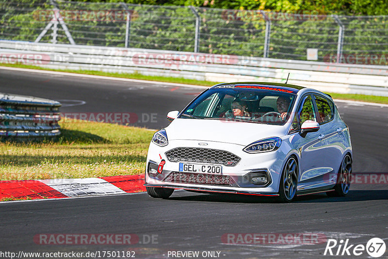 Bild #17501182 - Touristenfahrten Nürburgring Nordschleife (21.06.2022)