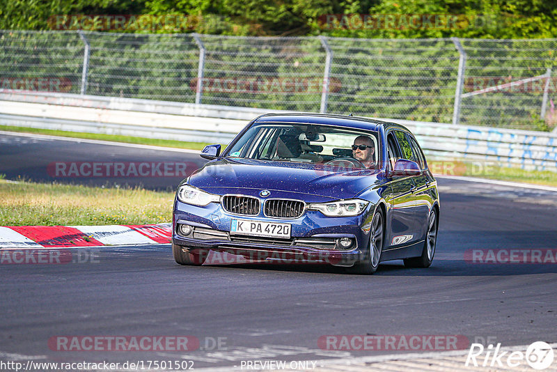 Bild #17501502 - Touristenfahrten Nürburgring Nordschleife (21.06.2022)