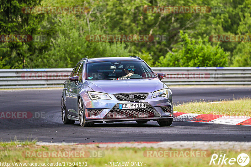 Bild #17504671 - Touristenfahrten Nürburgring Nordschleife (22.06.2022)