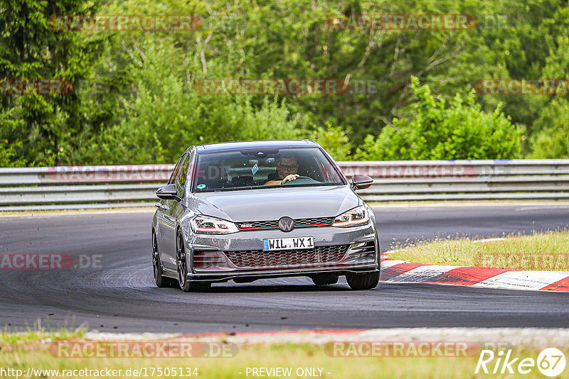 Bild #17505134 - Touristenfahrten Nürburgring Nordschleife (22.06.2022)