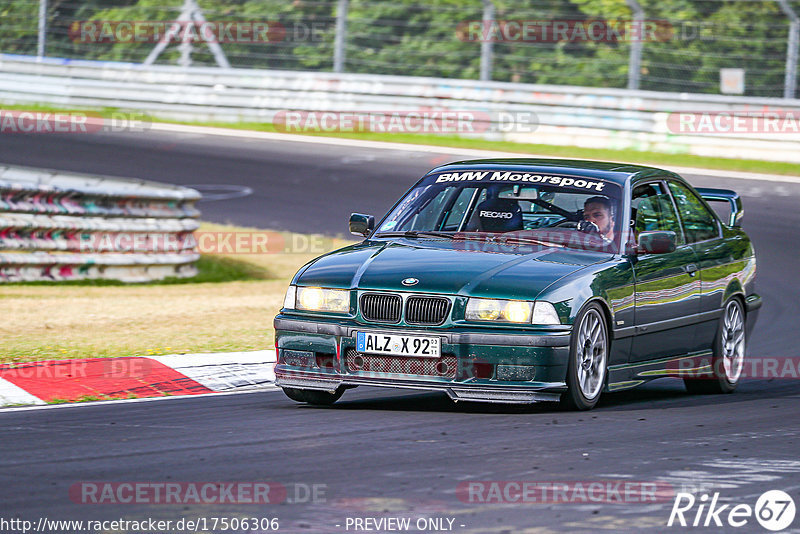 Bild #17506306 - Touristenfahrten Nürburgring Nordschleife (22.06.2022)