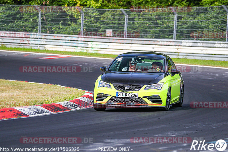 Bild #17506325 - Touristenfahrten Nürburgring Nordschleife (22.06.2022)