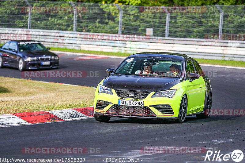 Bild #17506327 - Touristenfahrten Nürburgring Nordschleife (22.06.2022)