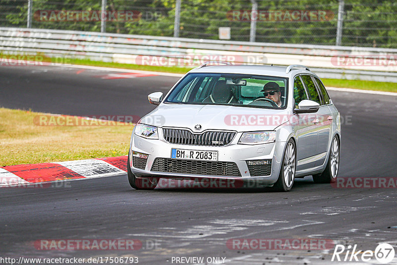 Bild #17506793 - Touristenfahrten Nürburgring Nordschleife (22.06.2022)