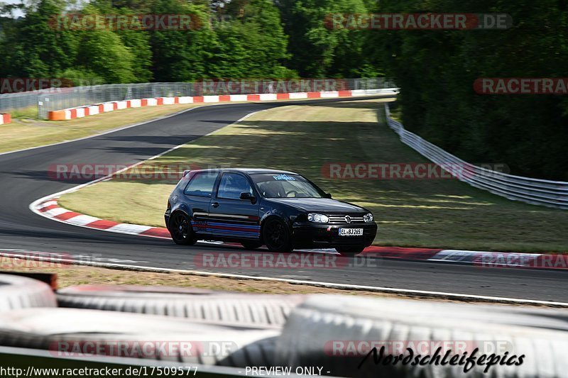 Bild #17509577 - Touristenfahrten Nürburgring Nordschleife (23.06.2022)