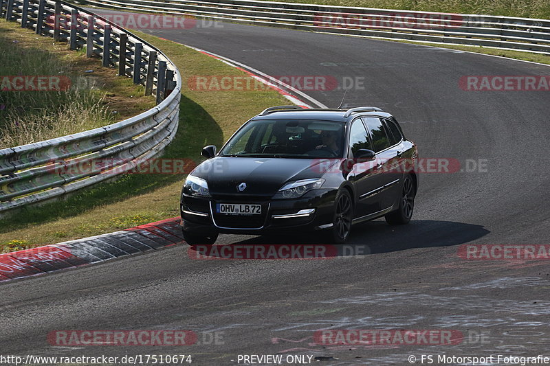 Bild #17510674 - Touristenfahrten Nürburgring Nordschleife (23.06.2022)