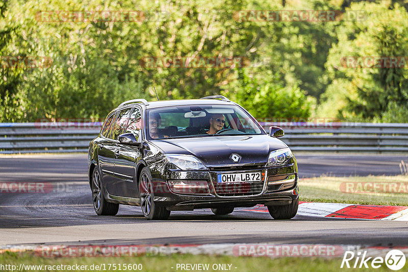 Bild #17515600 - Touristenfahrten Nürburgring Nordschleife (23.06.2022)