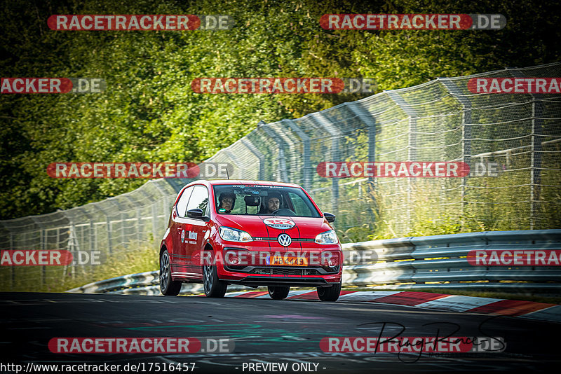 Bild #17516457 - Touristenfahrten Nürburgring Nordschleife (23.06.2022)