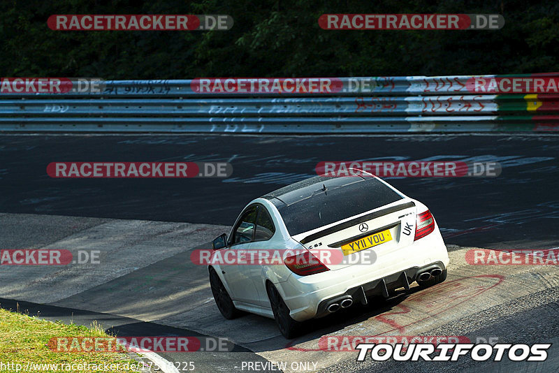 Bild #17519225 - Touristenfahrten Nürburgring Nordschleife (23.06.2022)