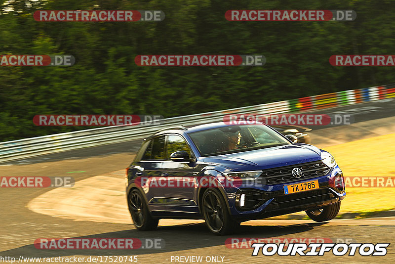 Bild #17520745 - Touristenfahrten Nürburgring Nordschleife (23.06.2022)