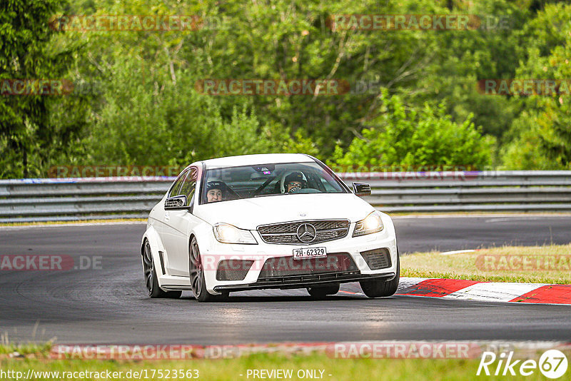 Bild #17523563 - Touristenfahrten Nürburgring Nordschleife (25.06.2022)