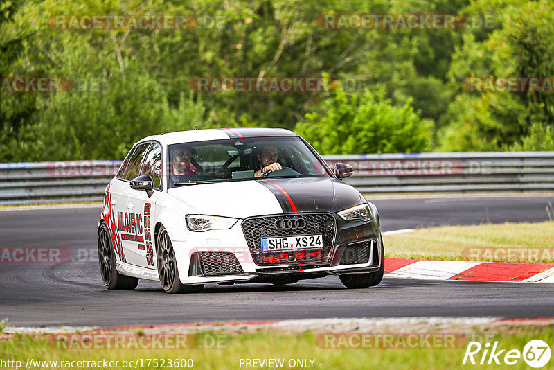 Bild #17523600 - Touristenfahrten Nürburgring Nordschleife (25.06.2022)