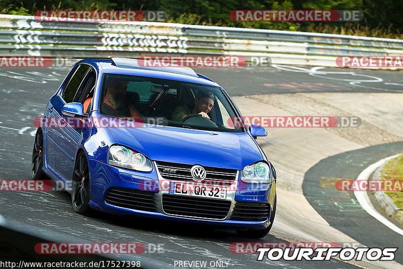 Bild #17527398 - Touristenfahrten Nürburgring Nordschleife (25.06.2022)