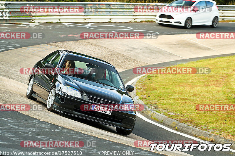 Bild #17527510 - Touristenfahrten Nürburgring Nordschleife (25.06.2022)