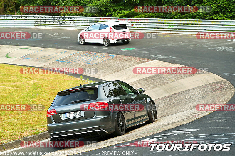 Bild #17527521 - Touristenfahrten Nürburgring Nordschleife (25.06.2022)