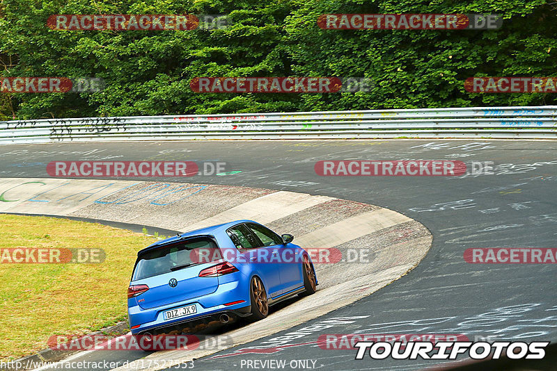 Bild #17527553 - Touristenfahrten Nürburgring Nordschleife (25.06.2022)