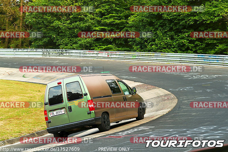 Bild #17527609 - Touristenfahrten Nürburgring Nordschleife (25.06.2022)