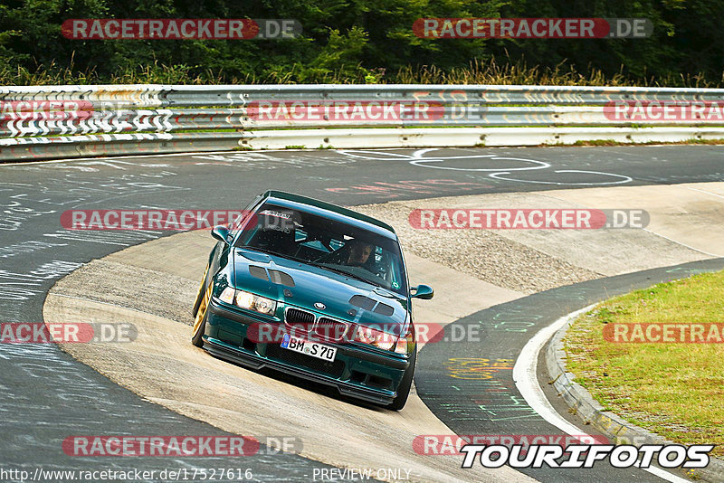 Bild #17527616 - Touristenfahrten Nürburgring Nordschleife (25.06.2022)