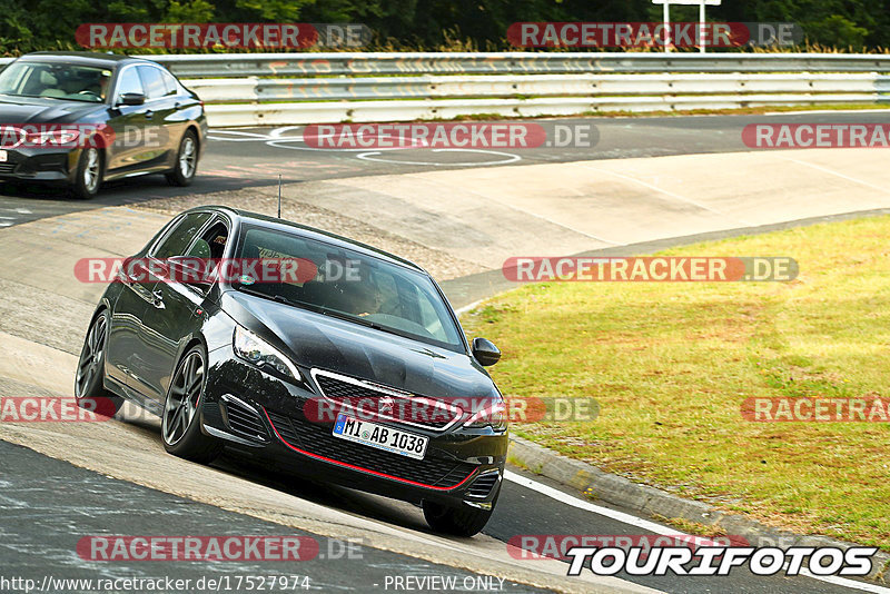 Bild #17527974 - Touristenfahrten Nürburgring Nordschleife (25.06.2022)