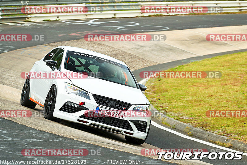 Bild #17528198 - Touristenfahrten Nürburgring Nordschleife (25.06.2022)