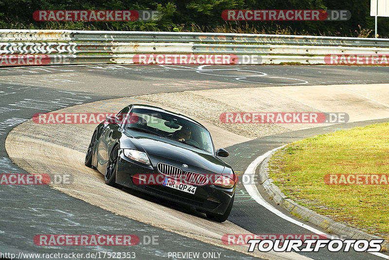 Bild #17528353 - Touristenfahrten Nürburgring Nordschleife (25.06.2022)