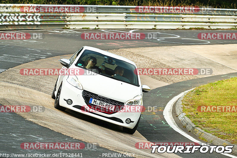 Bild #17528441 - Touristenfahrten Nürburgring Nordschleife (25.06.2022)