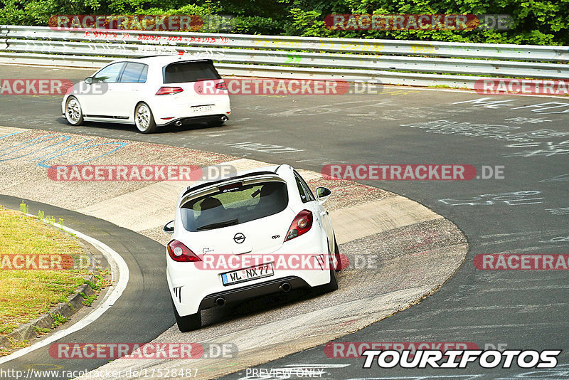 Bild #17528487 - Touristenfahrten Nürburgring Nordschleife (25.06.2022)