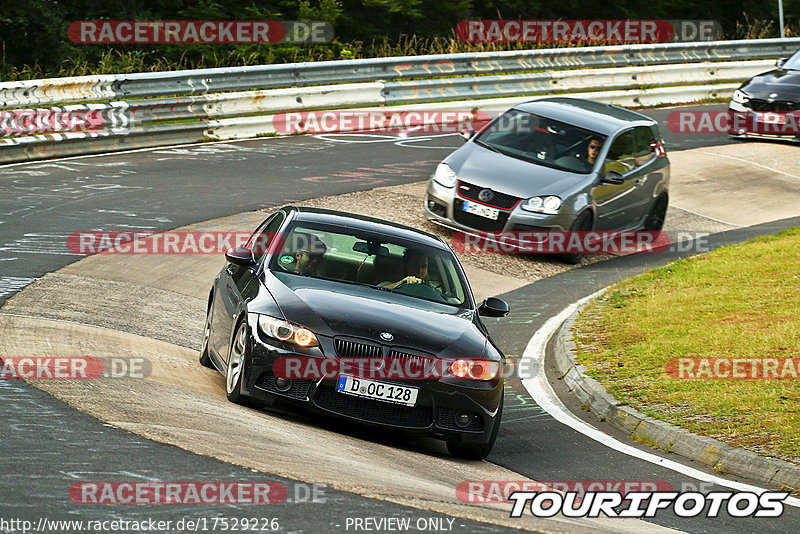 Bild #17529226 - Touristenfahrten Nürburgring Nordschleife (25.06.2022)