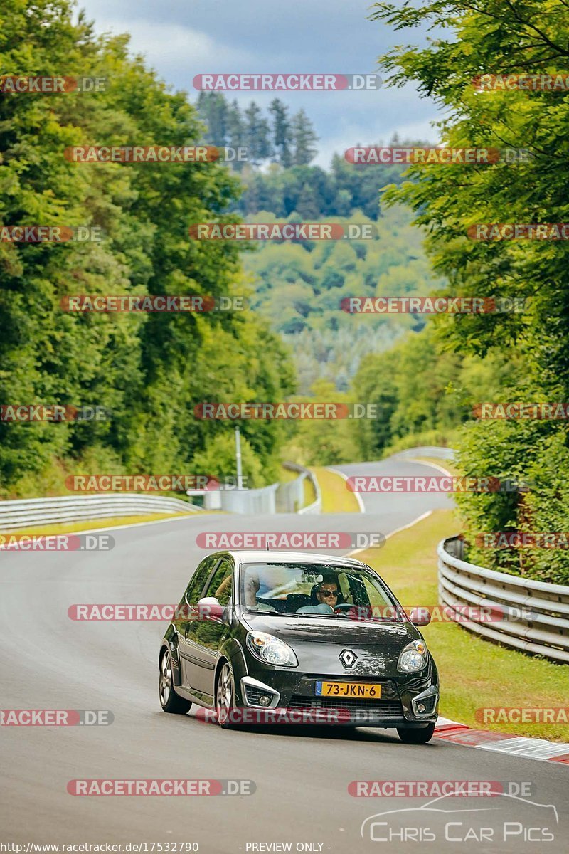 Bild #17532790 - Touristenfahrten Nürburgring Nordschleife (26.06.2022)