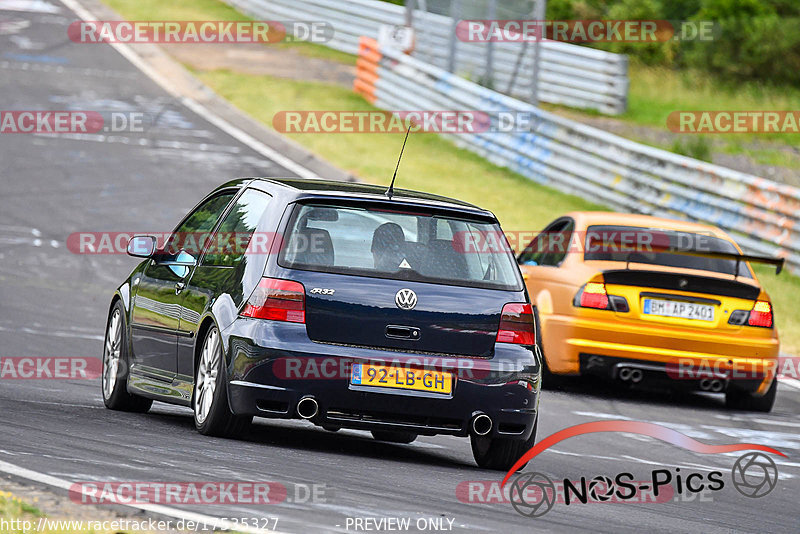 Bild #17535327 - Touristenfahrten Nürburgring Nordschleife (26.06.2022)