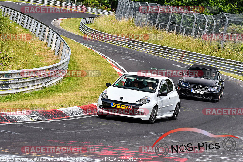 Bild #17537078 - Touristenfahrten Nürburgring Nordschleife (26.06.2022)