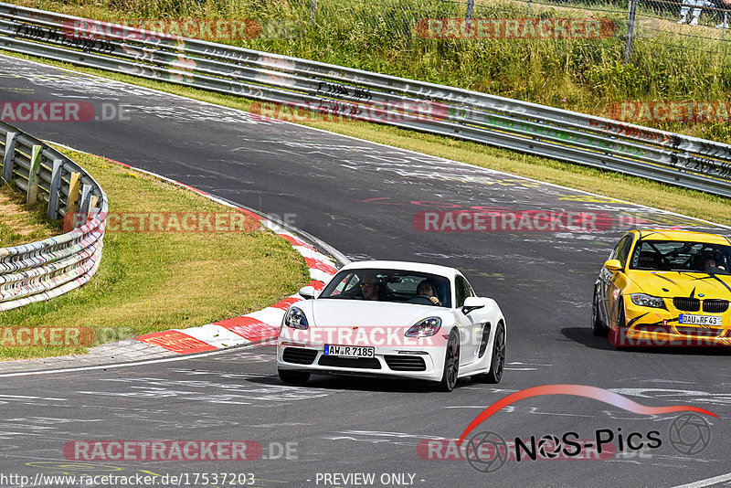 Bild #17537203 - Touristenfahrten Nürburgring Nordschleife (26.06.2022)